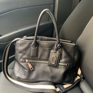 marc jacobs east west leather tote